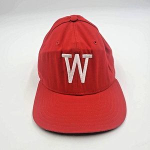 Vintage 70s-80s New Era WISCONSIN BADGERS Fitted Embroidered Hat Ball Cap 7 1/8